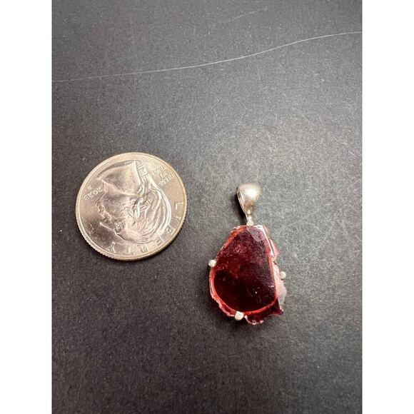 NEW Pink tourmaline sterling silver pendant 2.16 grams - Picture 2 of 10